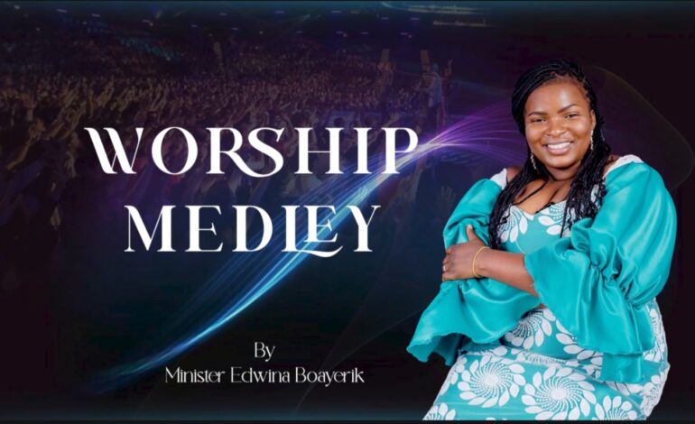 Listen to a Soaking Spontaneous Worship from Minister Edwina [Video + Mp3]